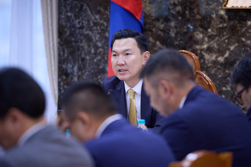 ЗӨВШӨӨРӨЛ АВАХ, ХҮСЭЛТ ГАРГАХААС ОЛГОХ ХҮРТЭЛХ БҮХ ҮЙЛ АЖИЛЛАГААНД БАРИМТ БИЧГИЙГ ИРГЭНЭЭС НЭГ УДАА АВЧ, ӨРГӨДӨЛ, ХҮСЭЛТИЙГ ШУУРХАЙ ШИЙДВЭРЛЭХИЙГ ҮҮРЭГ БОЛГОЛОО